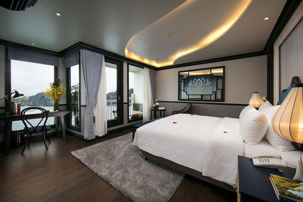 Lapinta Luxury Cruises Ha Long Exterior photo