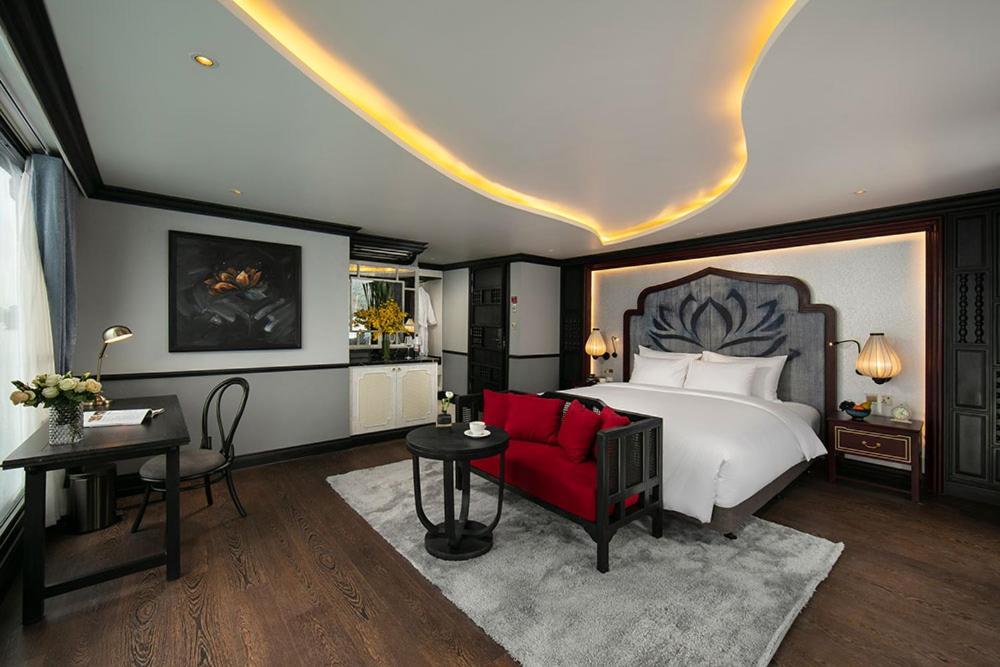 Lapinta Luxury Cruises Ha Long Exterior photo