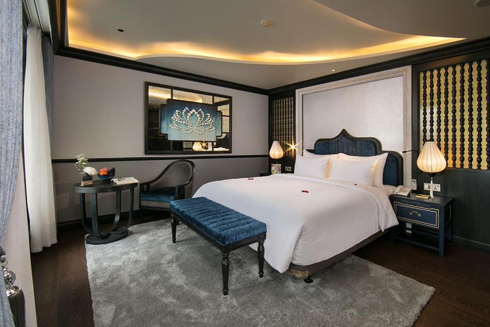 Lapinta Luxury Cruises Ha Long Exterior photo