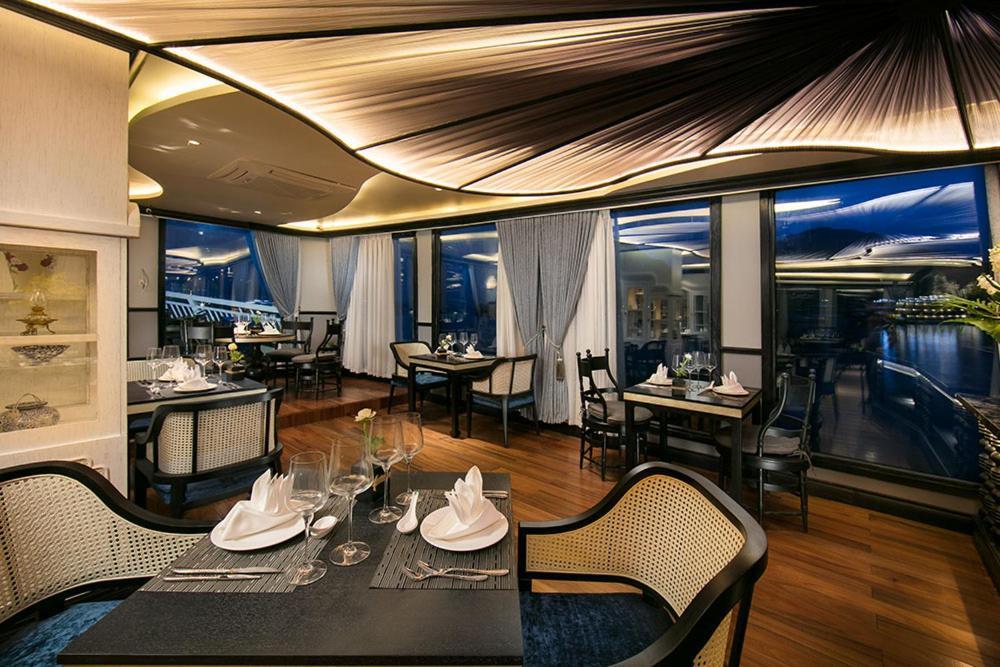 Lapinta Luxury Cruises Ha Long Exterior photo